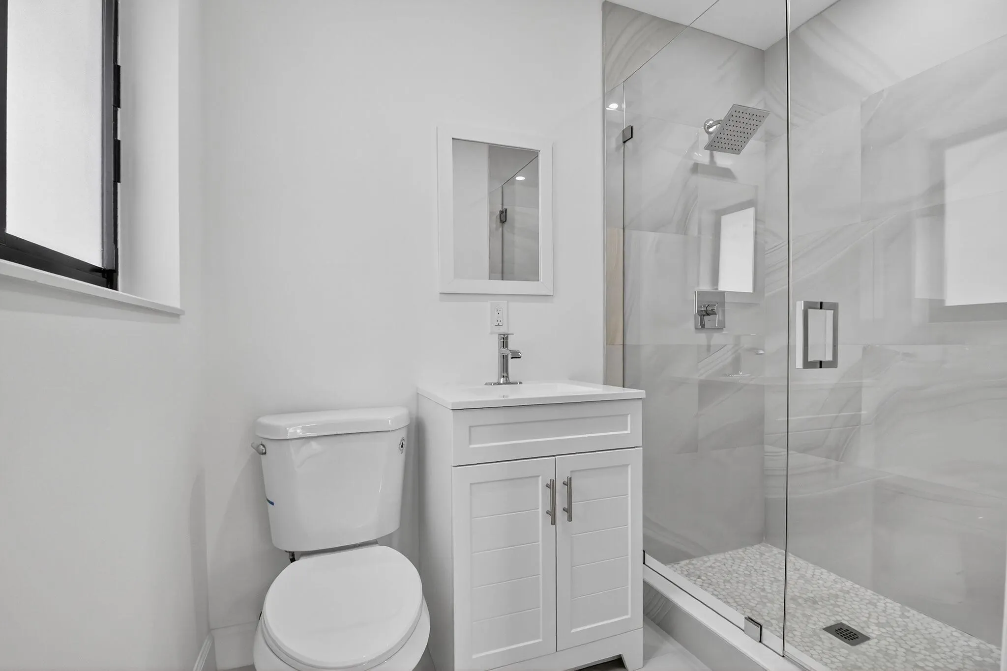 143 SE 27th Way