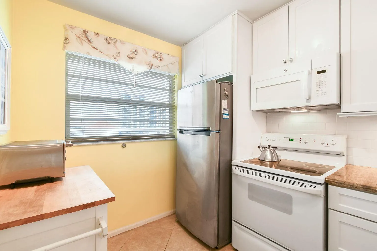 21 Yacht Club Drive, #507