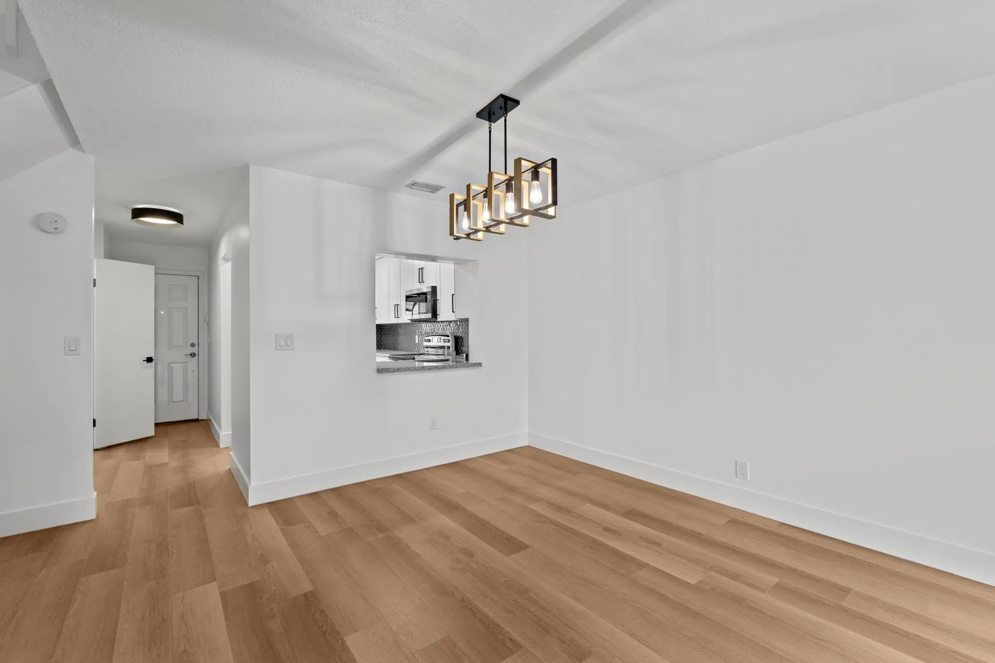 3783 Carambola Circle N, #2811