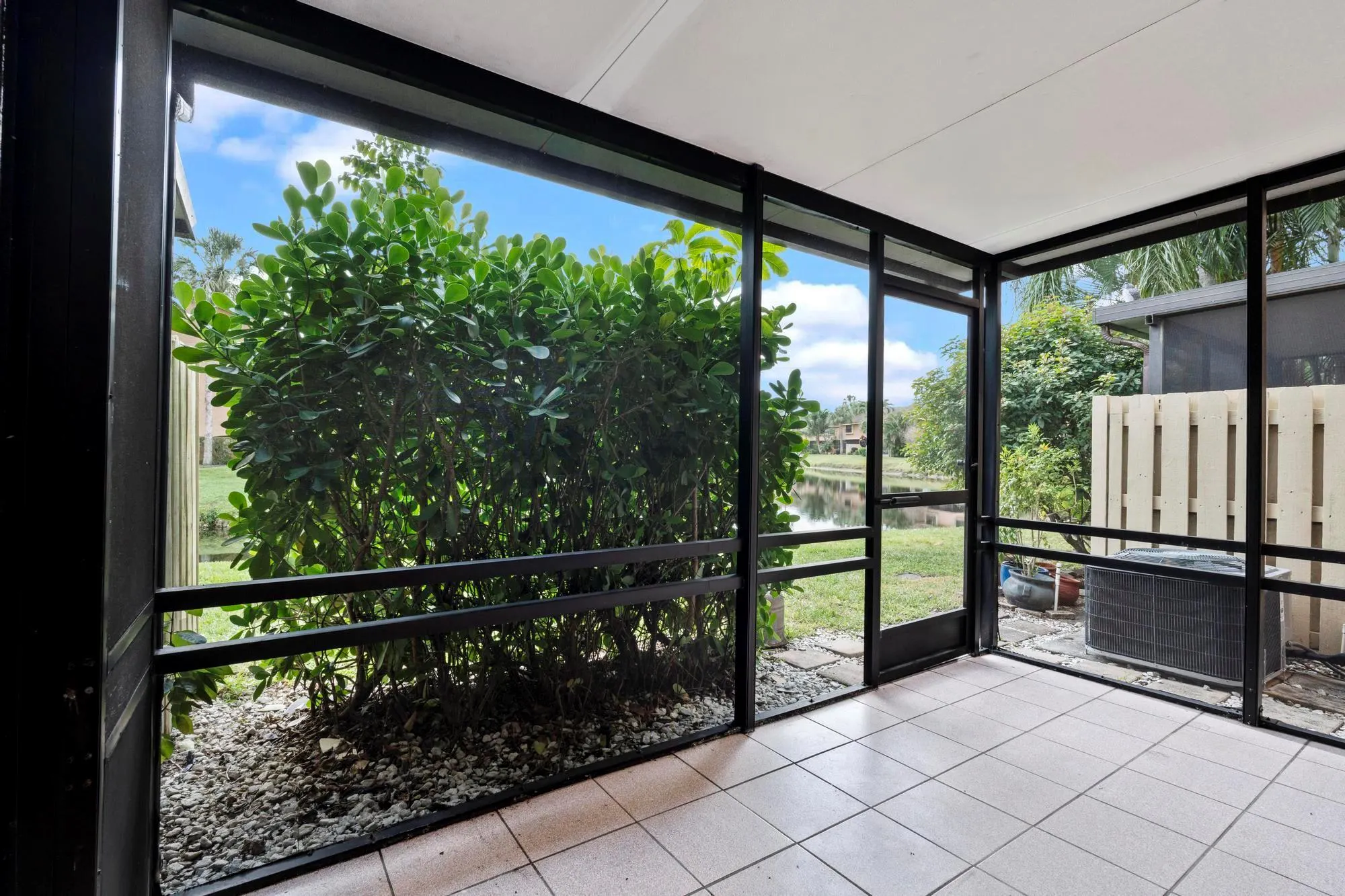 3783 Carambola Circle N, #2811