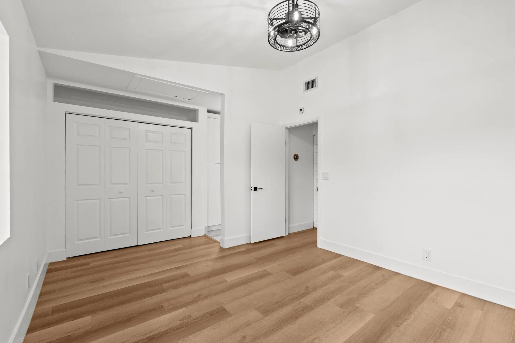 3783 Carambola Circle N, #2811