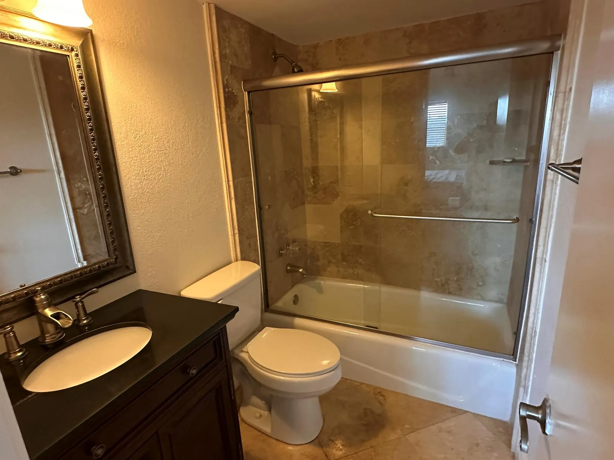 1951 NE 39th Street NE, #326