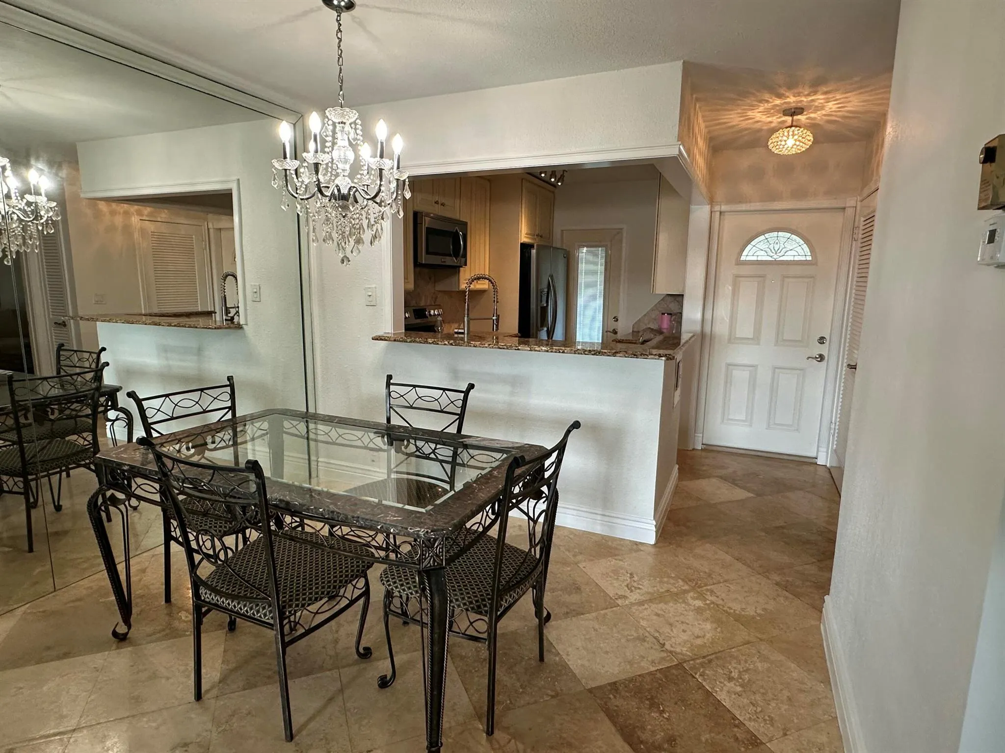 1951 NE 39th Street NE, #326