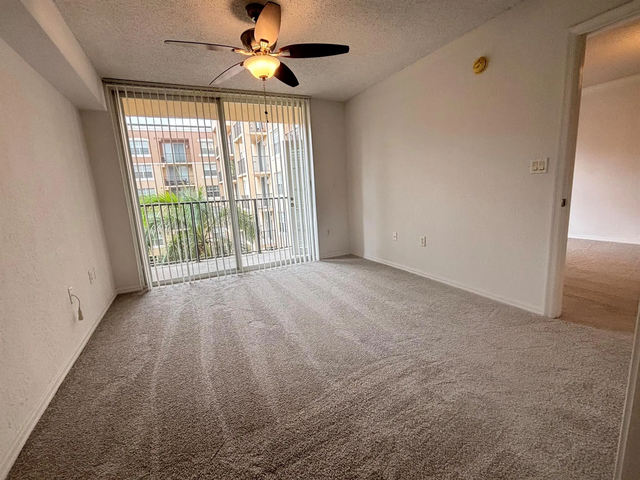 1801 N Flagler Drive, #727