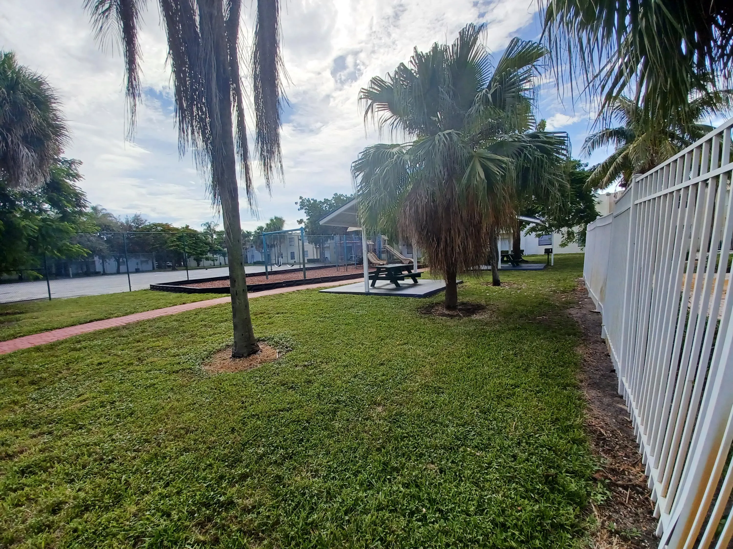 409 Executive Center Drive, #209