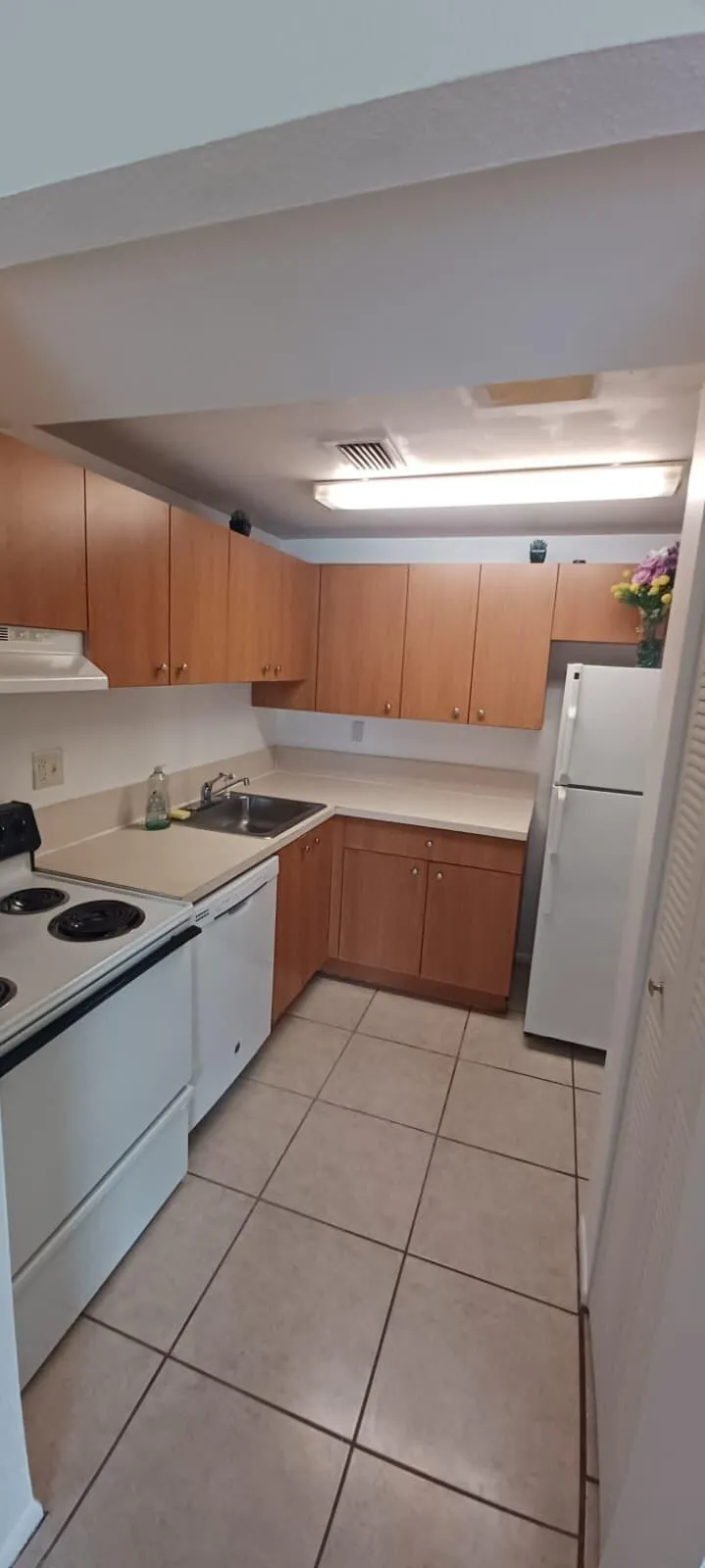 409 Executive Center Drive, #209