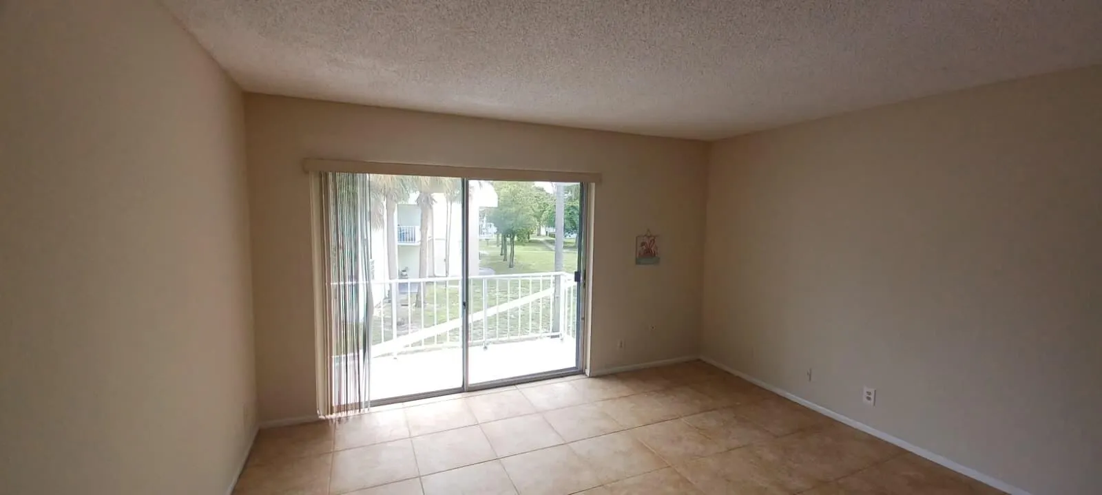 409 Executive Center Drive, #209