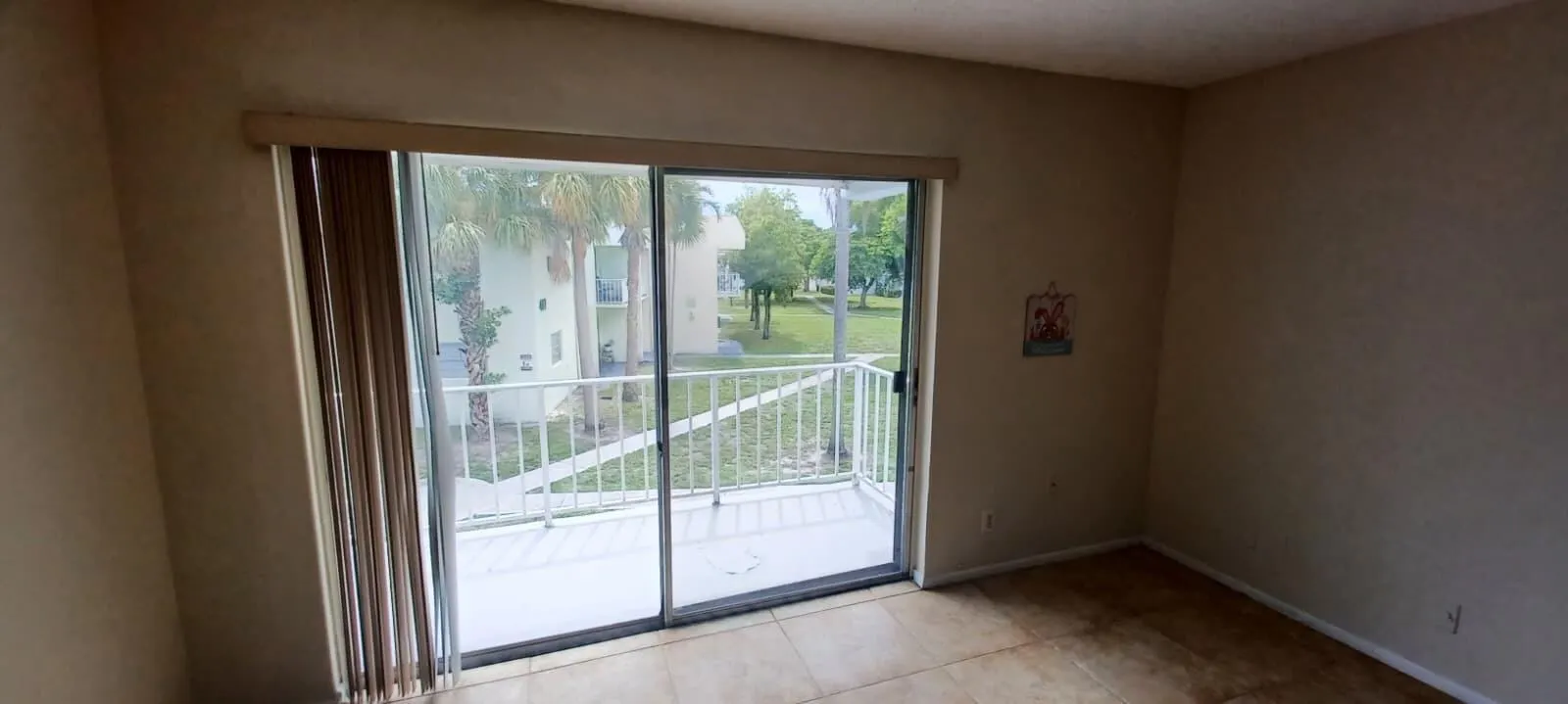 409 Executive Center Drive, #209