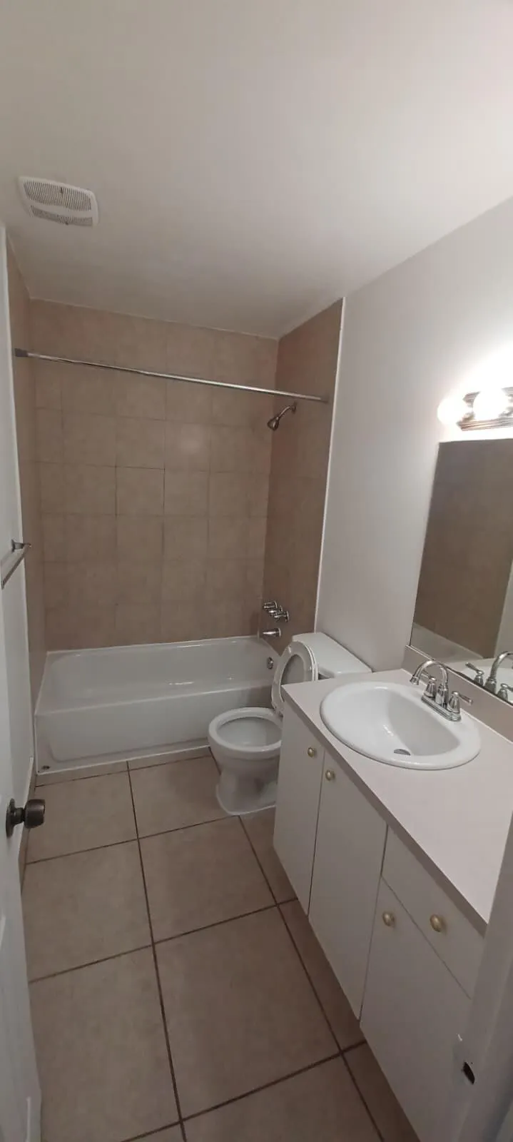 409 Executive Center Drive, #209