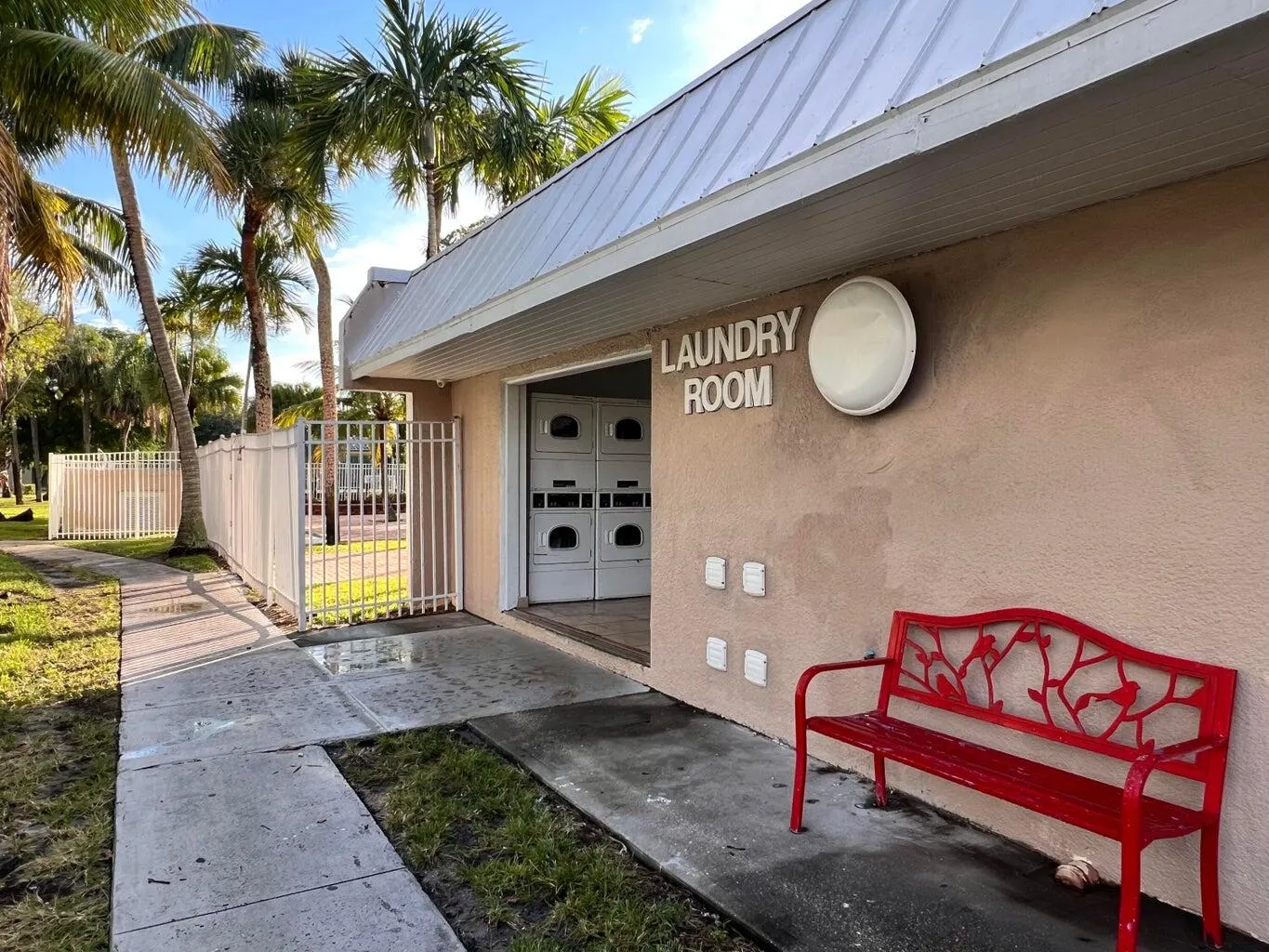 409 Executive Center Drive, #209