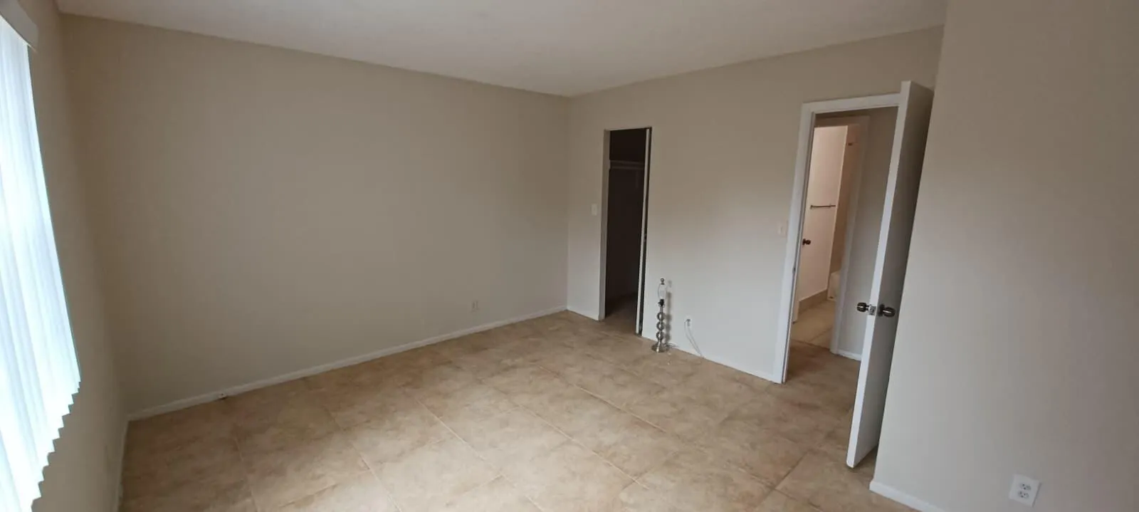 409 Executive Center Drive, #209