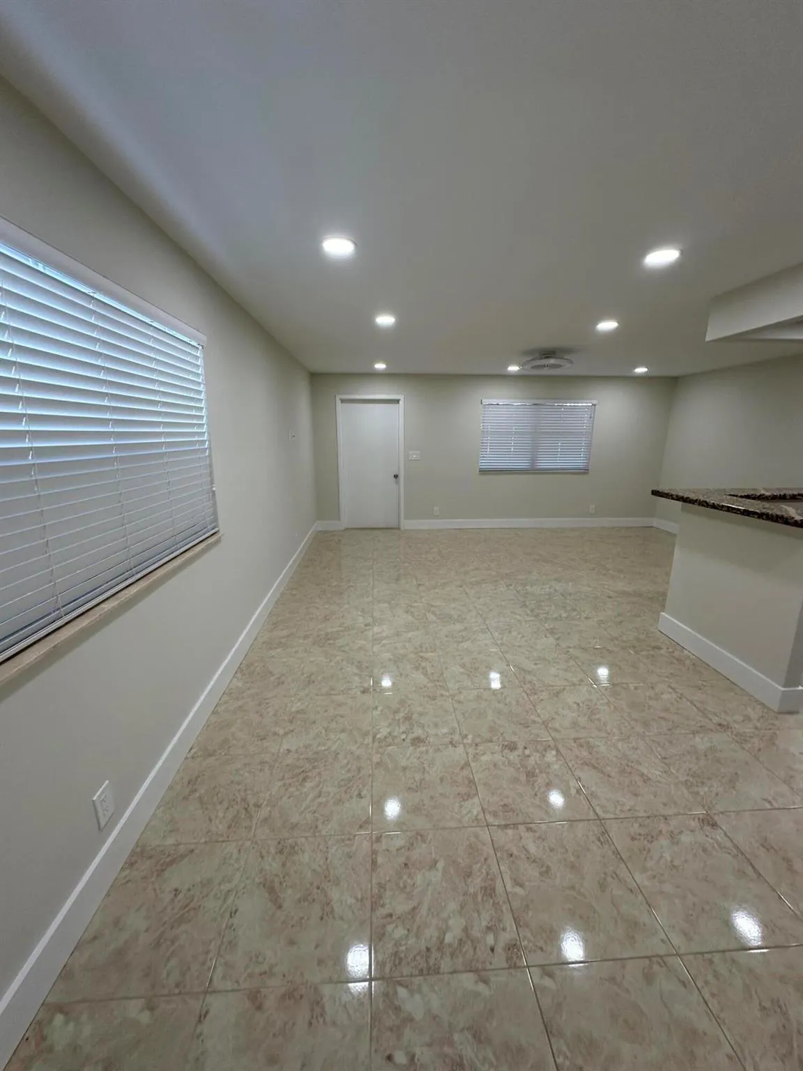 215 Flanders E, #215