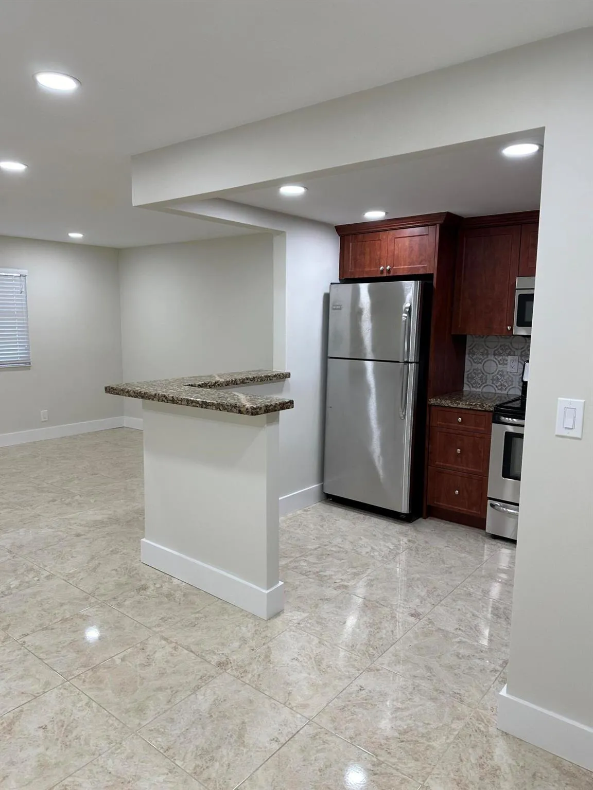 215 Flanders E, #215