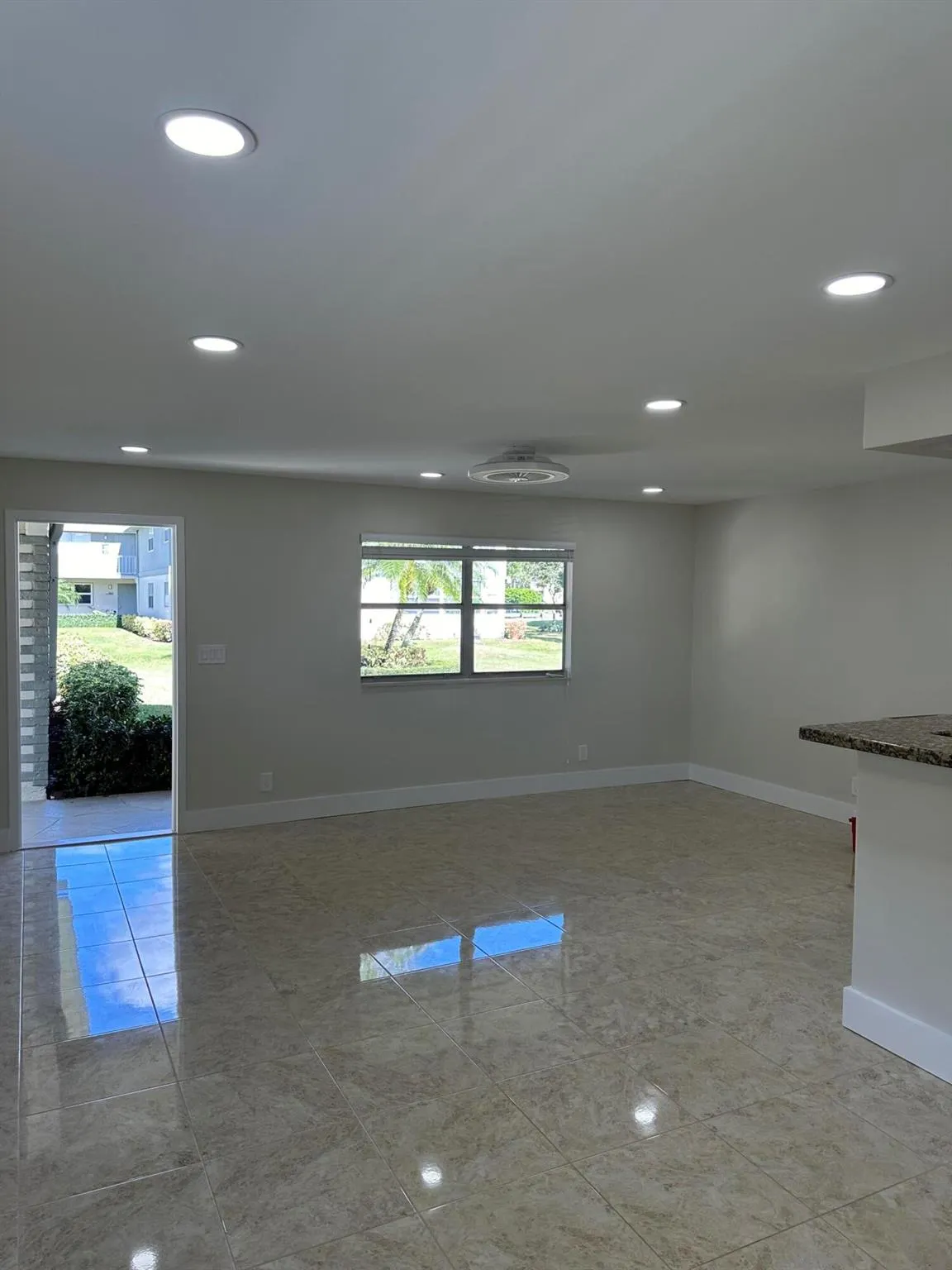 215 Flanders E, #215