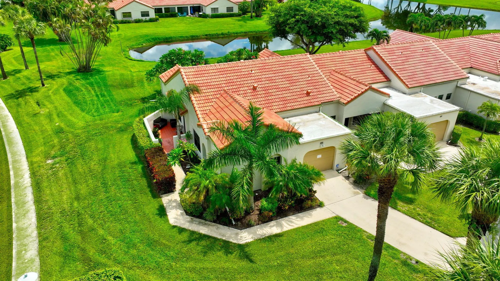 5834 Parkwalk Circle W