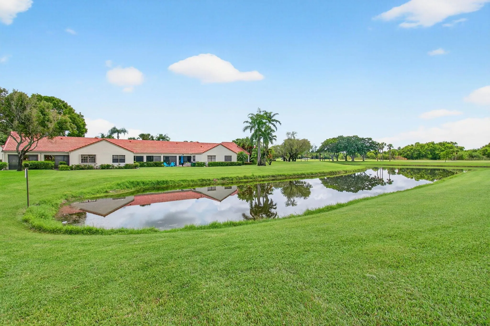 5834 Parkwalk Circle W
