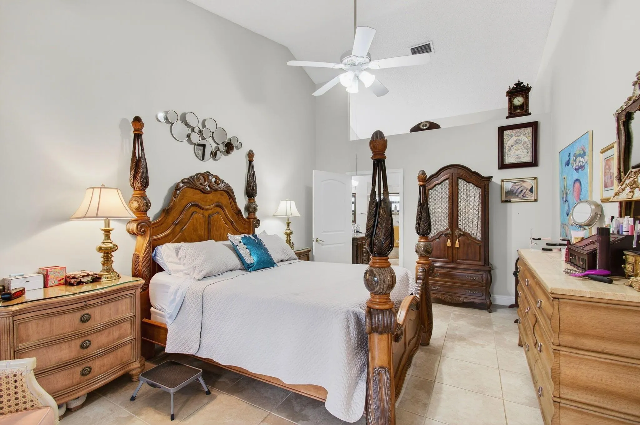 5834 Parkwalk Circle W