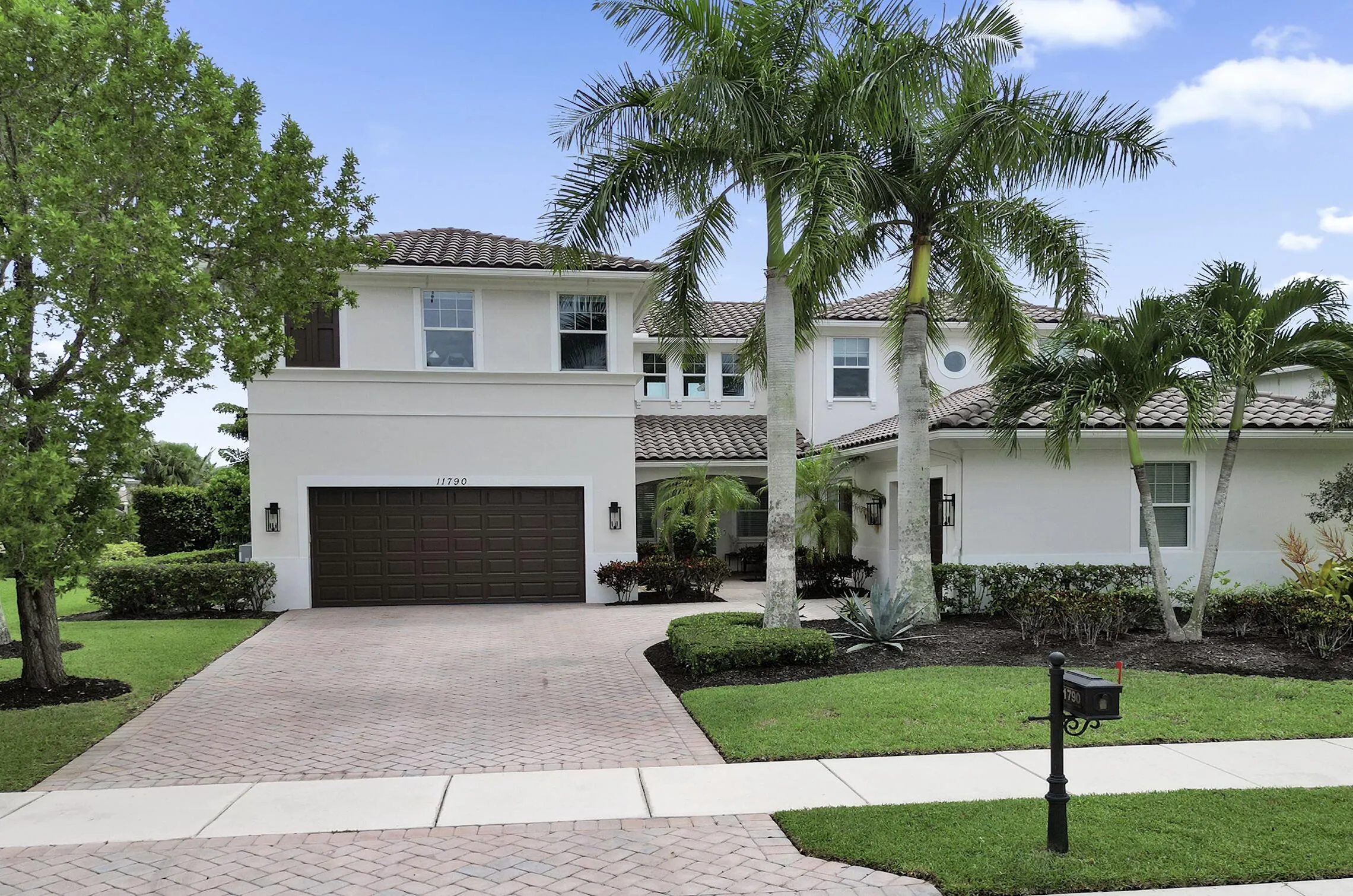 11790 NW 81st Court