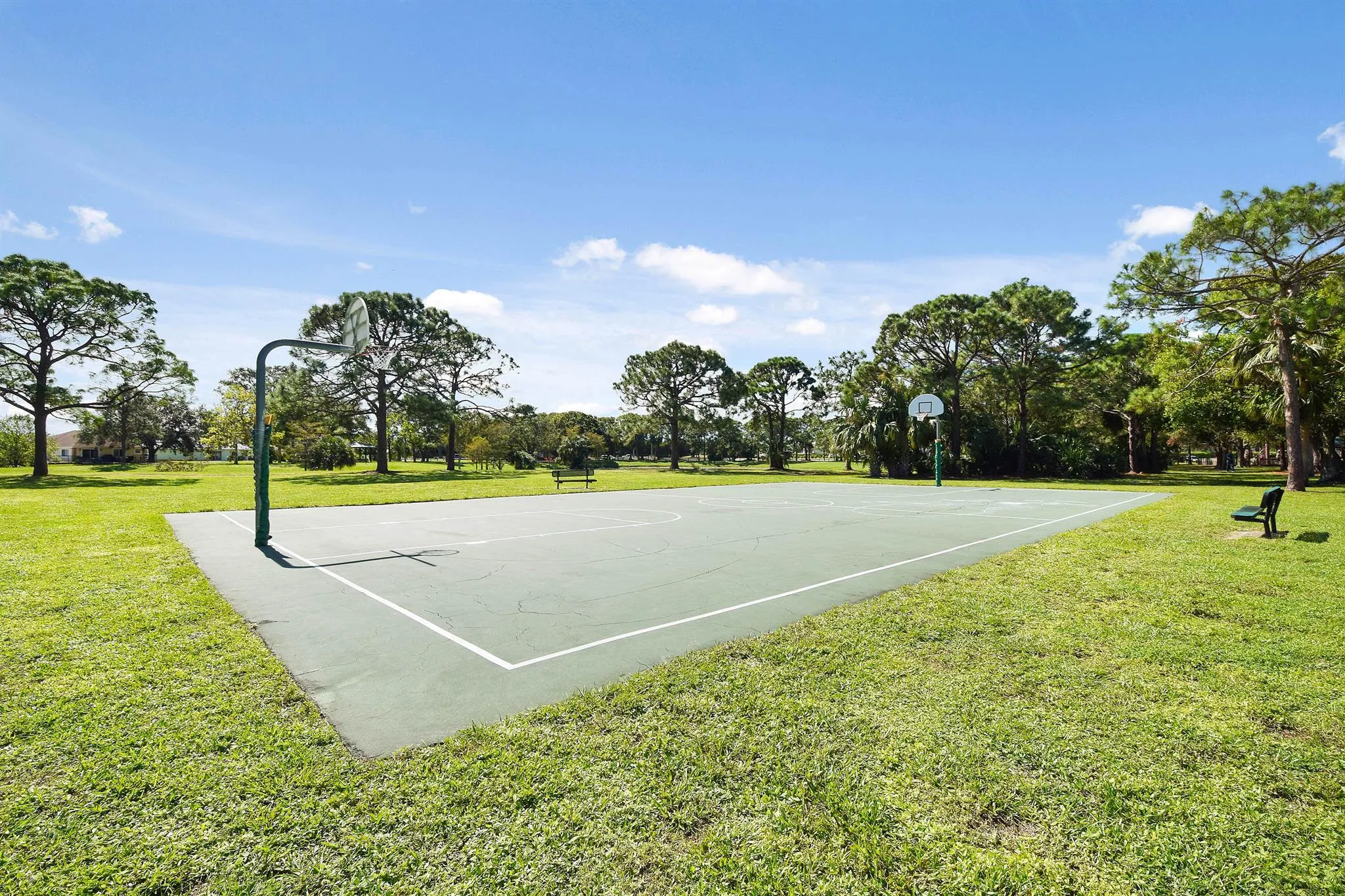 1001 Pinecrest Circle, #B