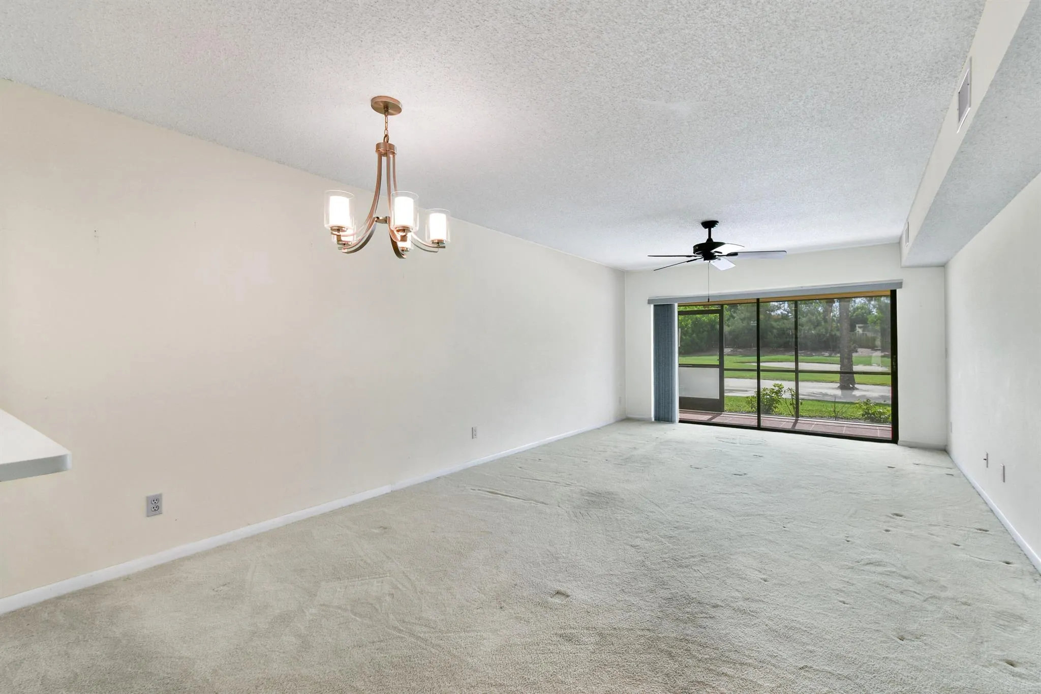 1001 Pinecrest Circle, #B