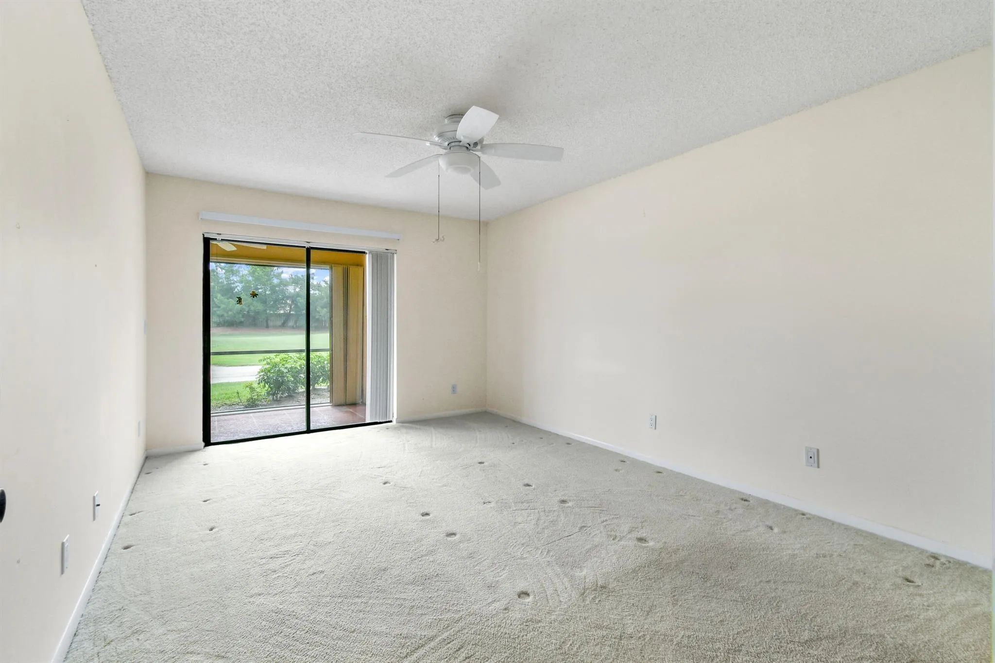 1001 Pinecrest Circle, #B