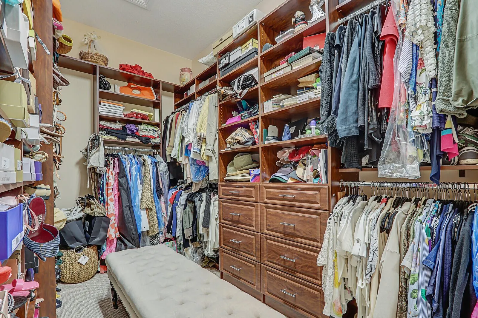 11098 Lynwood Palm Way