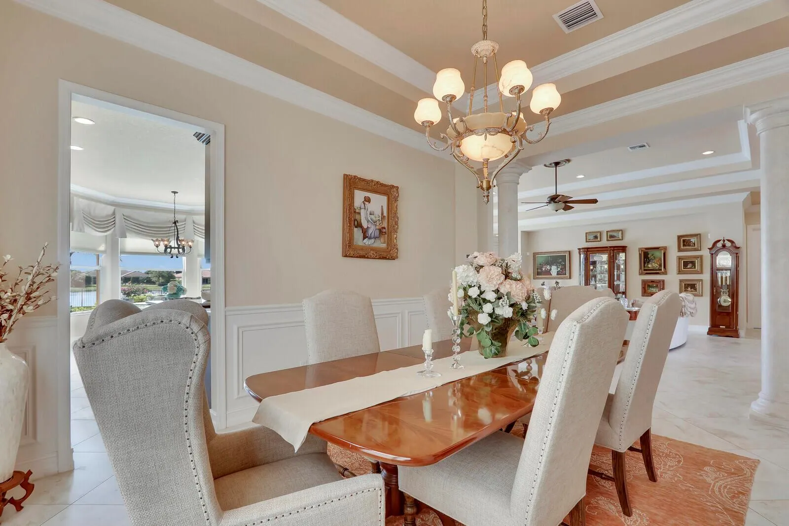 11098 Lynwood Palm Way