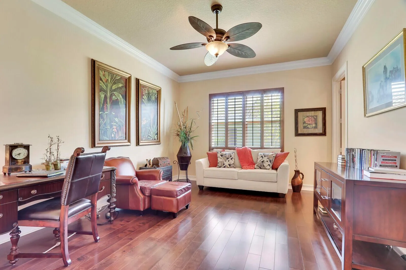 11098 Lynwood Palm Way