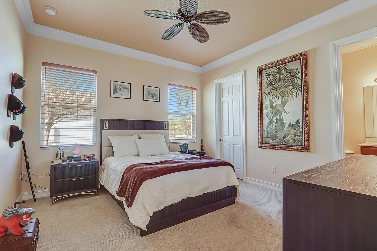 11098 Lynwood Palm Way