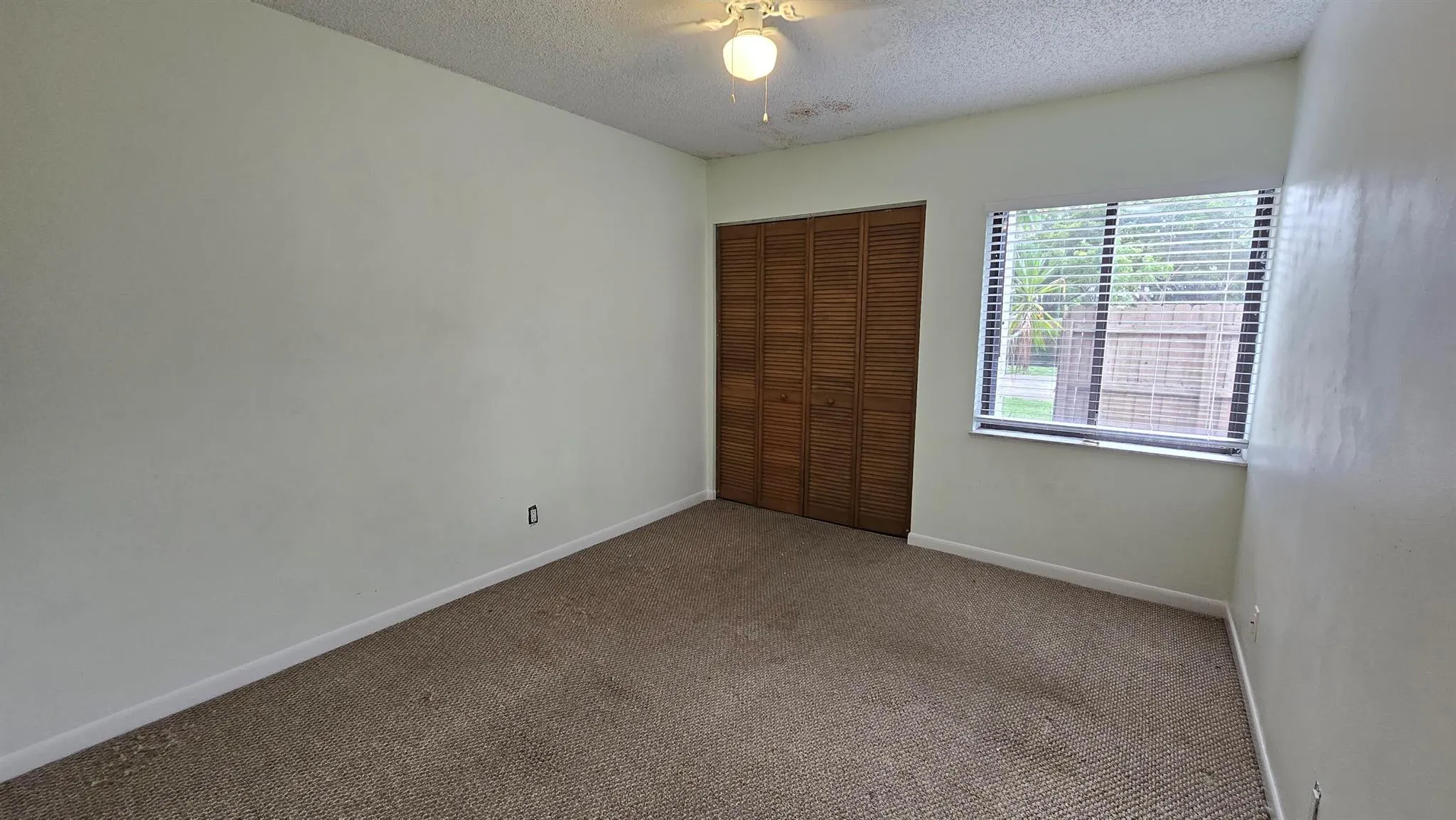 6980 NW 30th Terrace