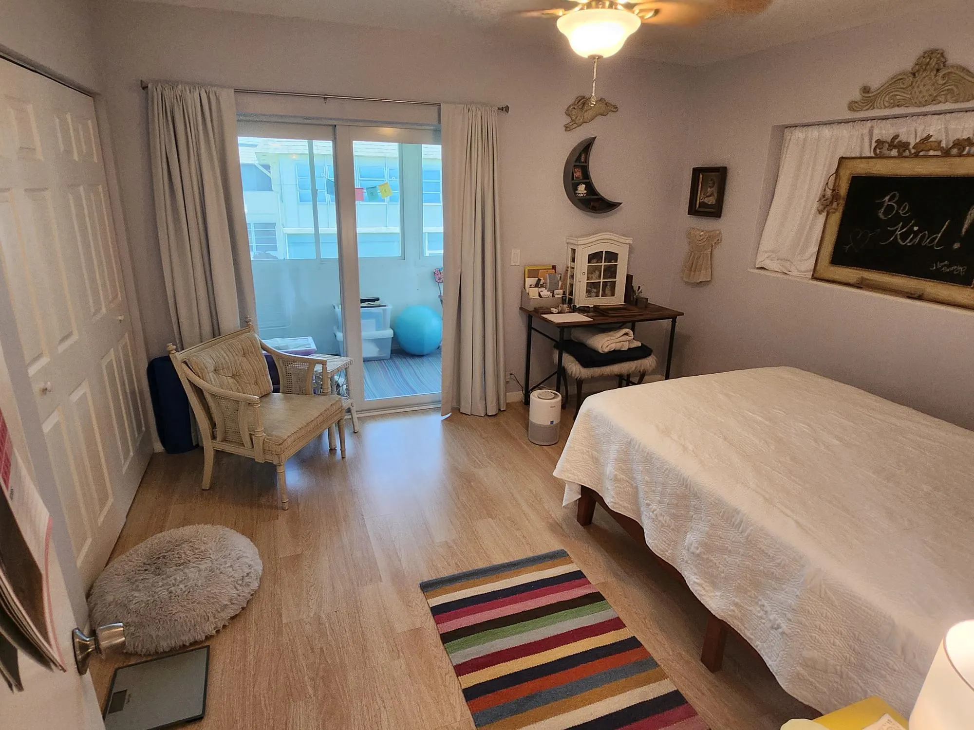 3280 Cynthia Lane, #211