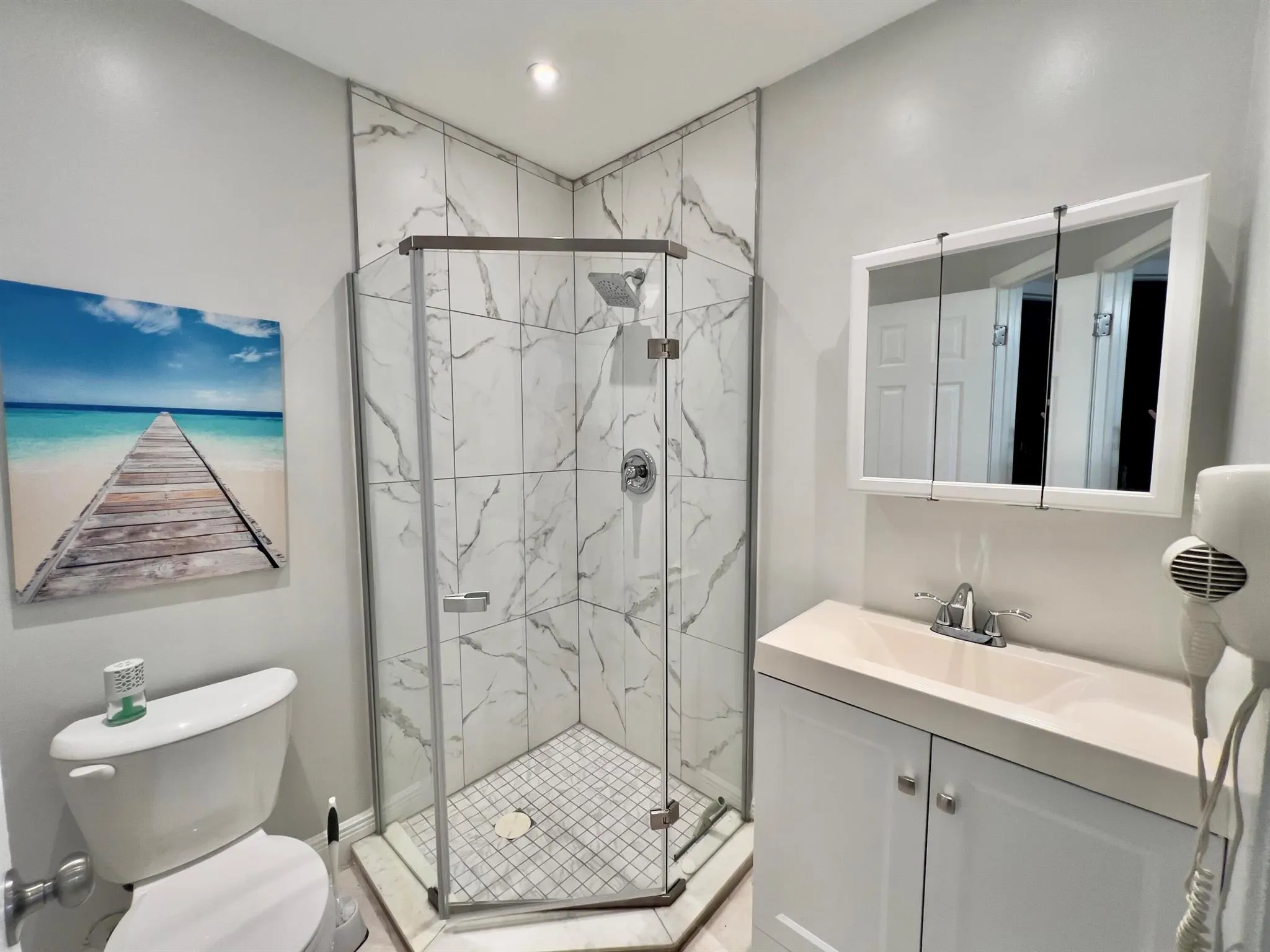 3500 NW 48th Avenue, #402