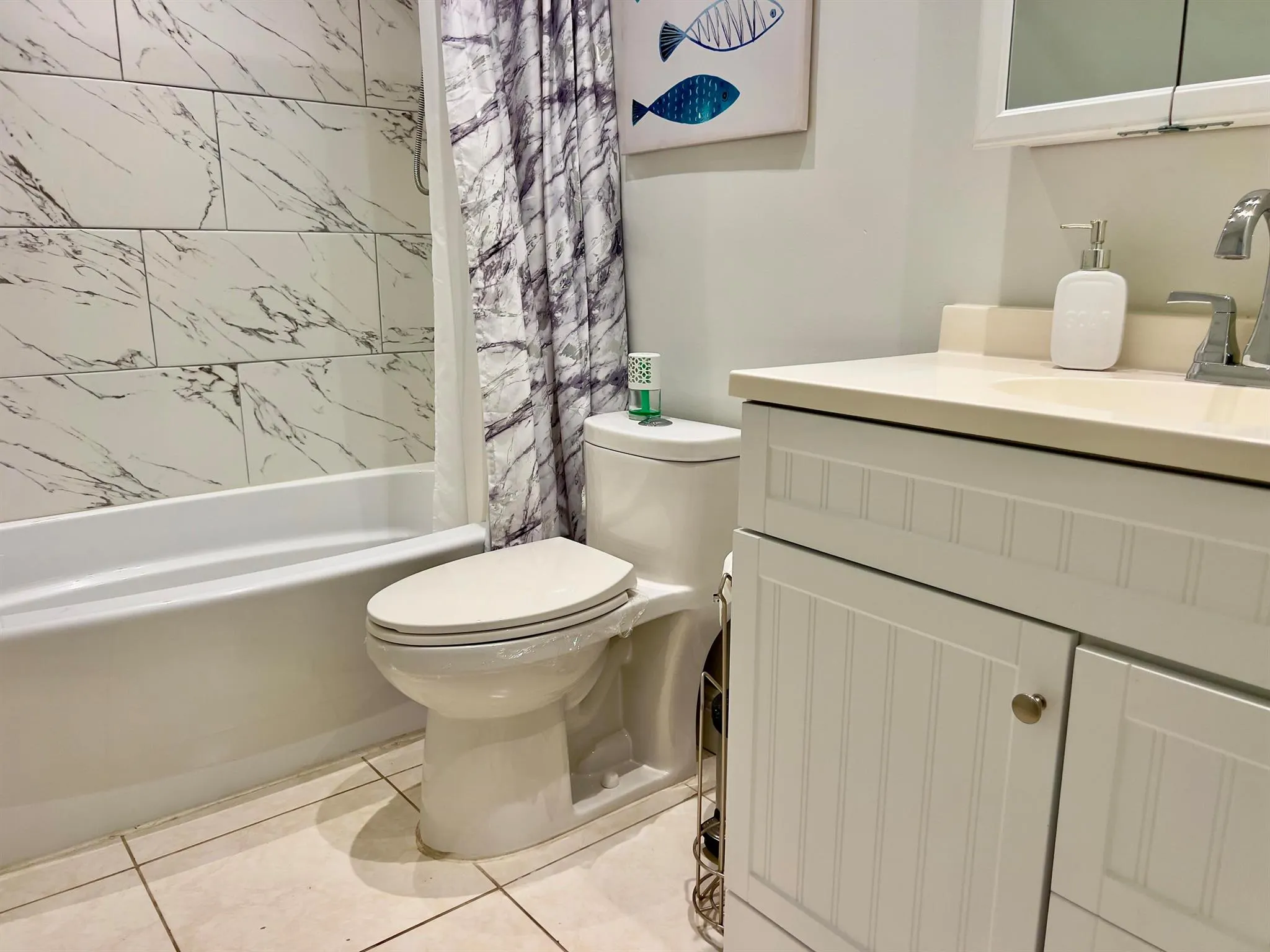 3500 NW 48th Avenue, #402