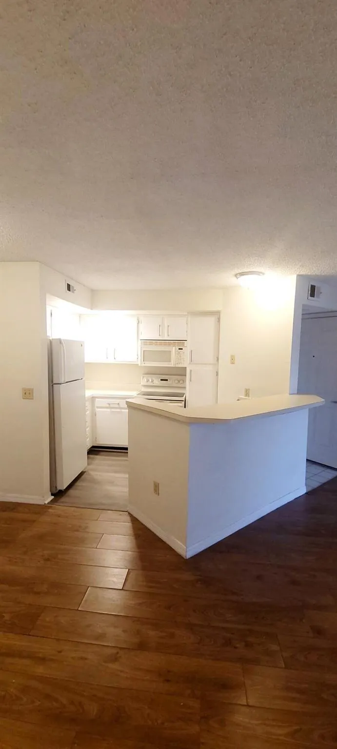 1401 Village Blvd, #223