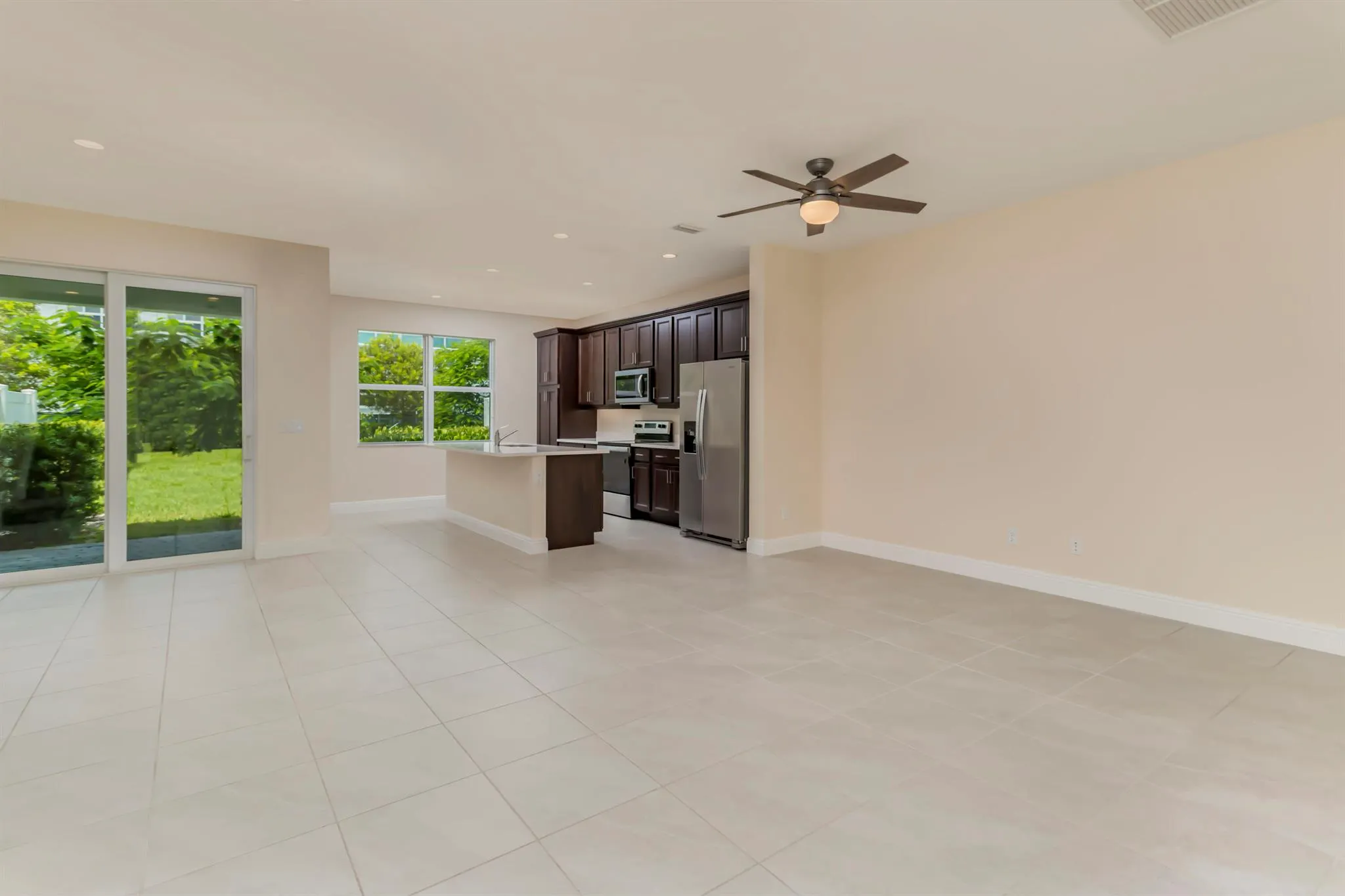 1857 Spoonbill Court