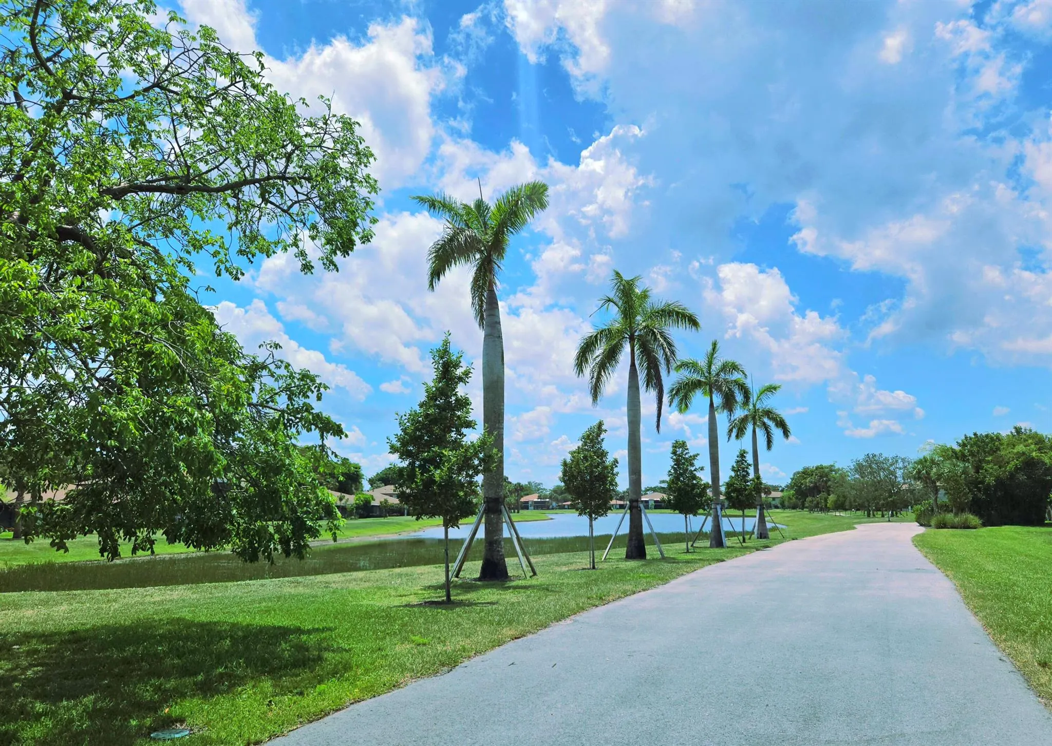 5890 Sugar Palm Court, #E