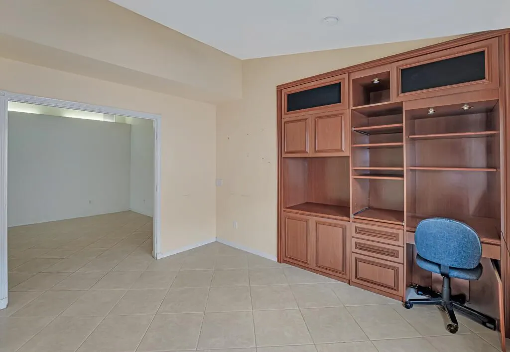 8761 Arbor Walk Drive