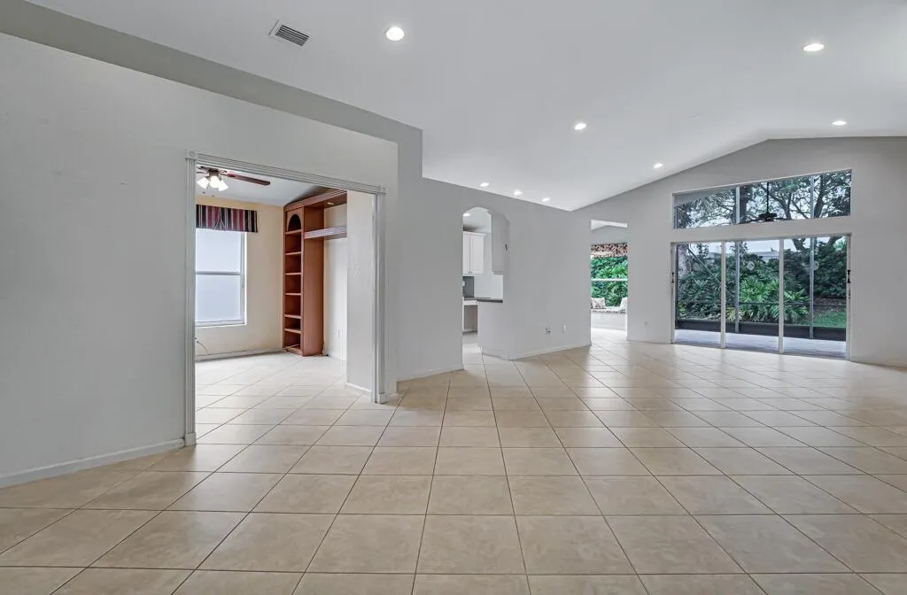 8761 Arbor Walk Drive