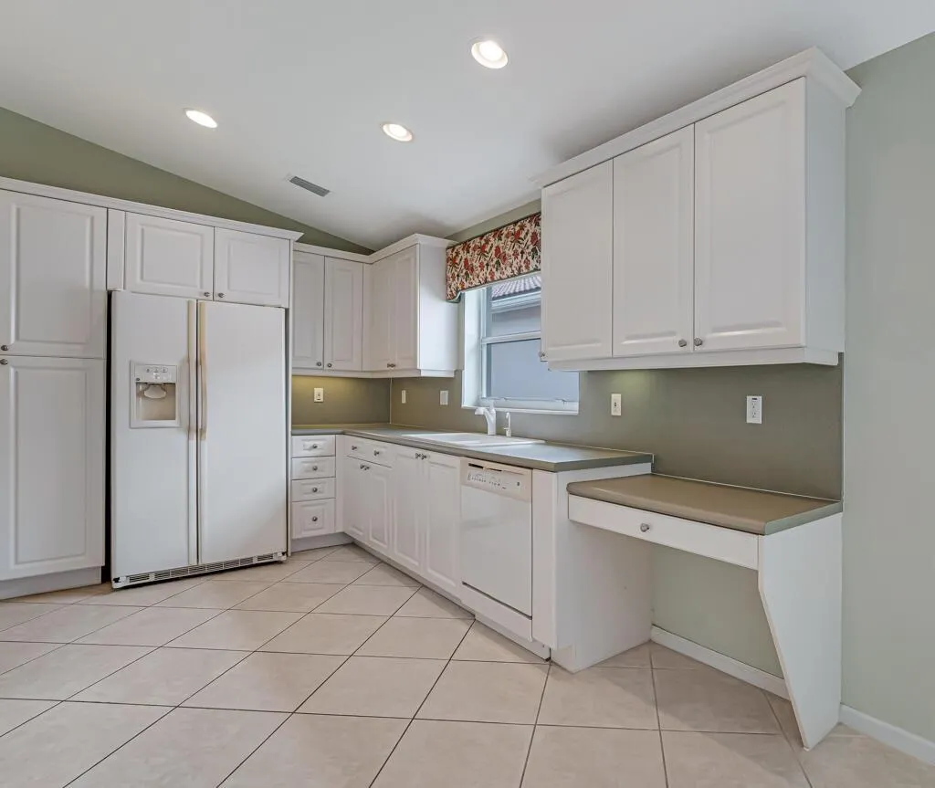 8761 Arbor Walk Drive