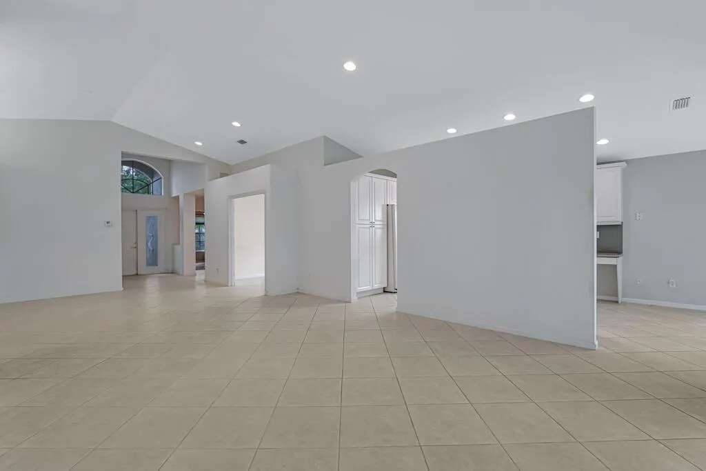 8761 Arbor Walk Drive