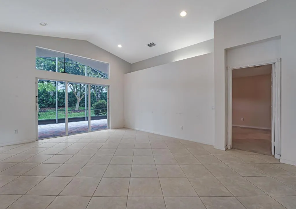 8761 Arbor Walk Drive
