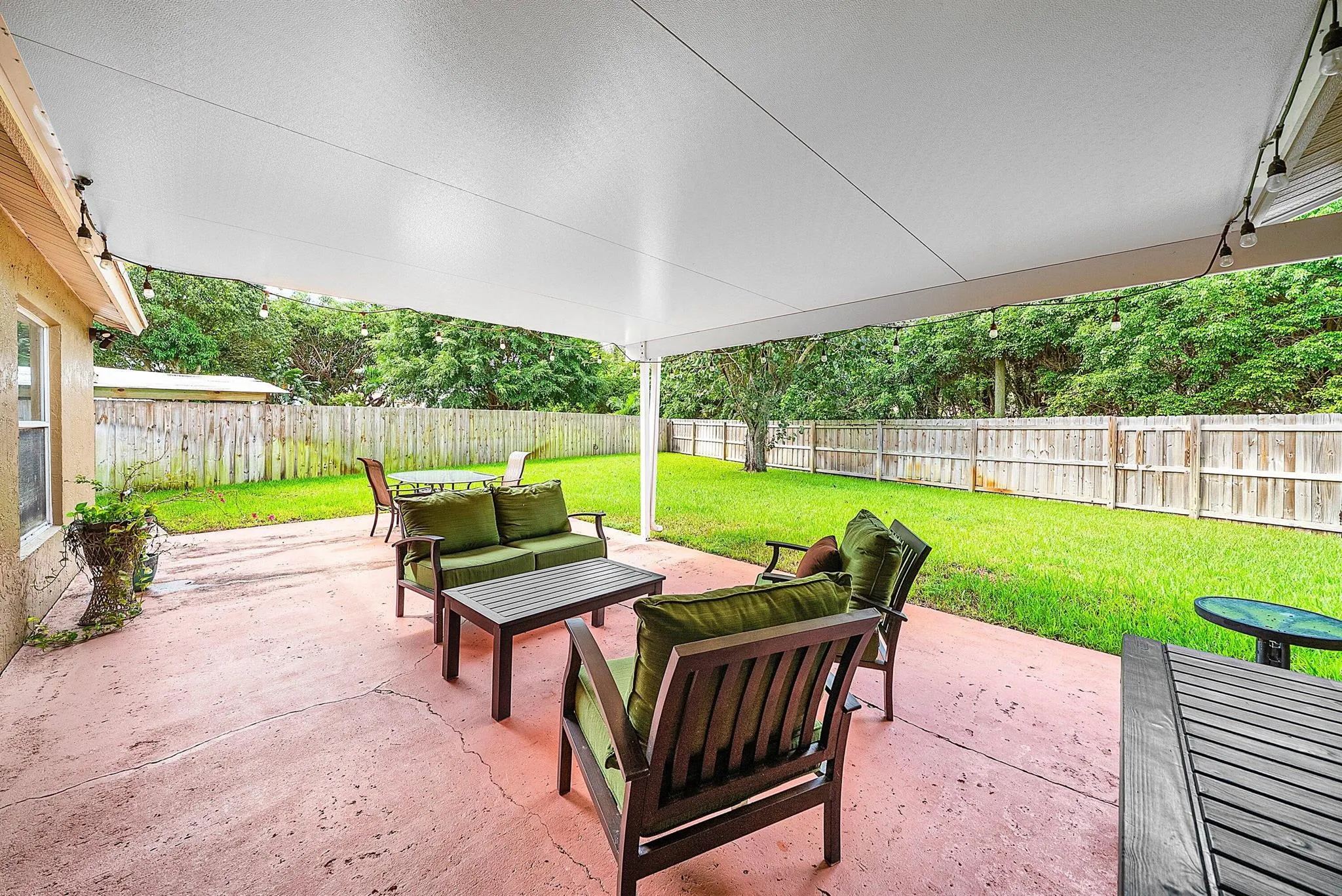 6911 Beacon Hollow Turn