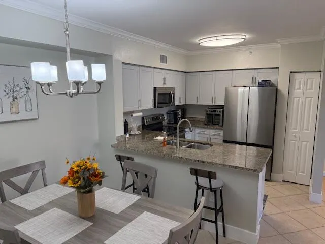 6400 Emerald Dunes Drive, #301