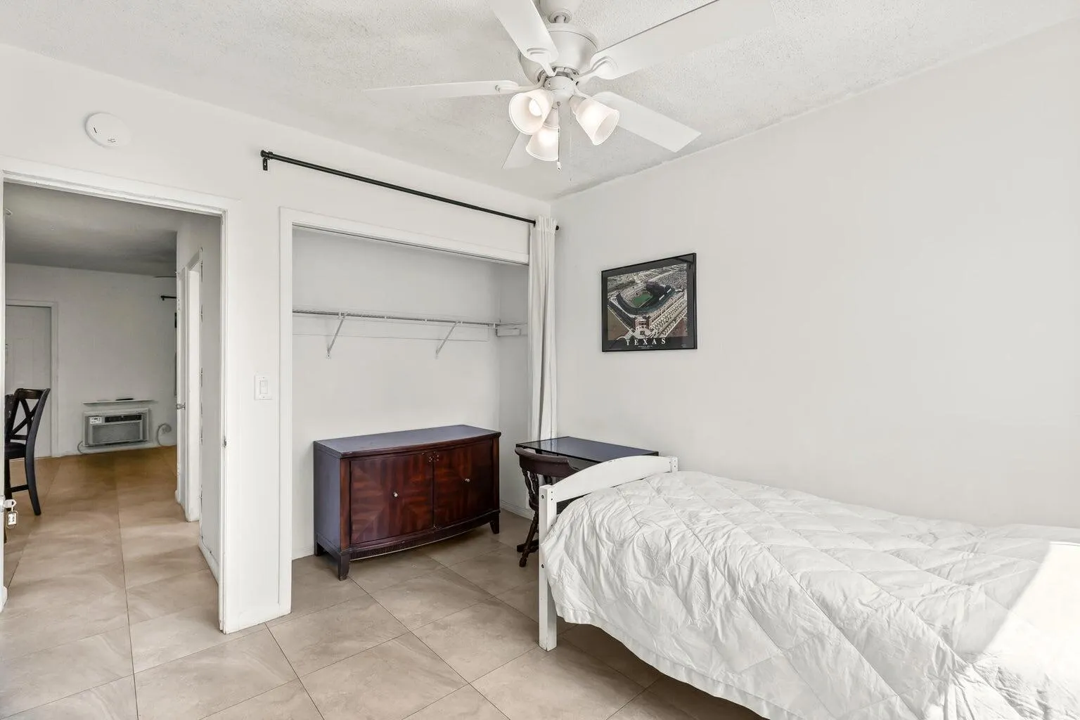 1021 NE 24 Avenue, #12