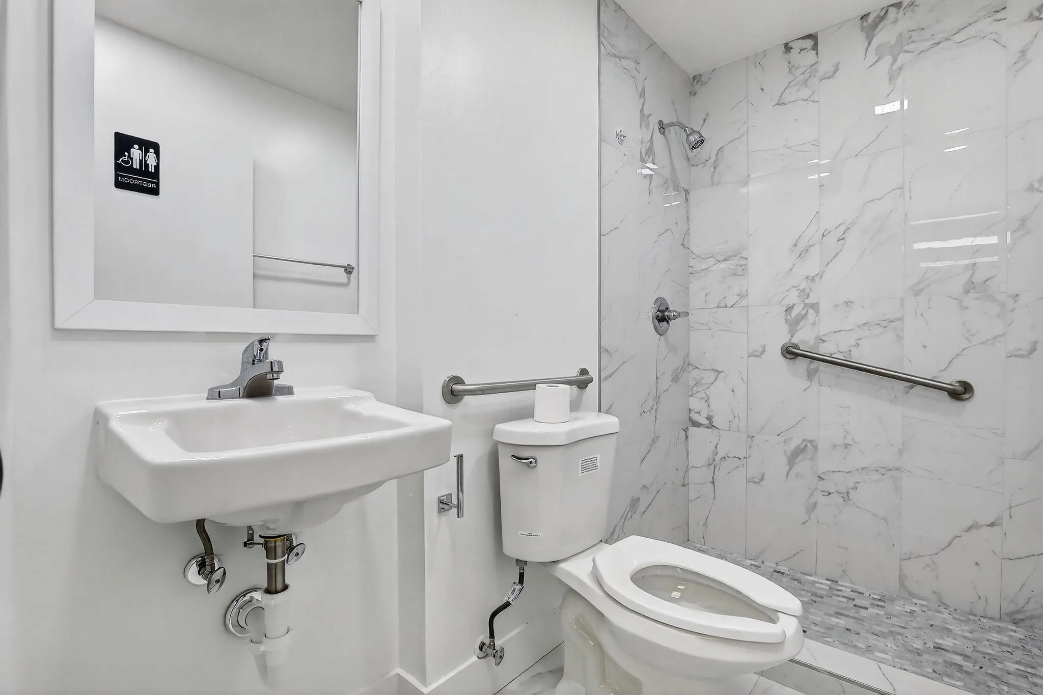 3157 N University Drive, #106, 107-108