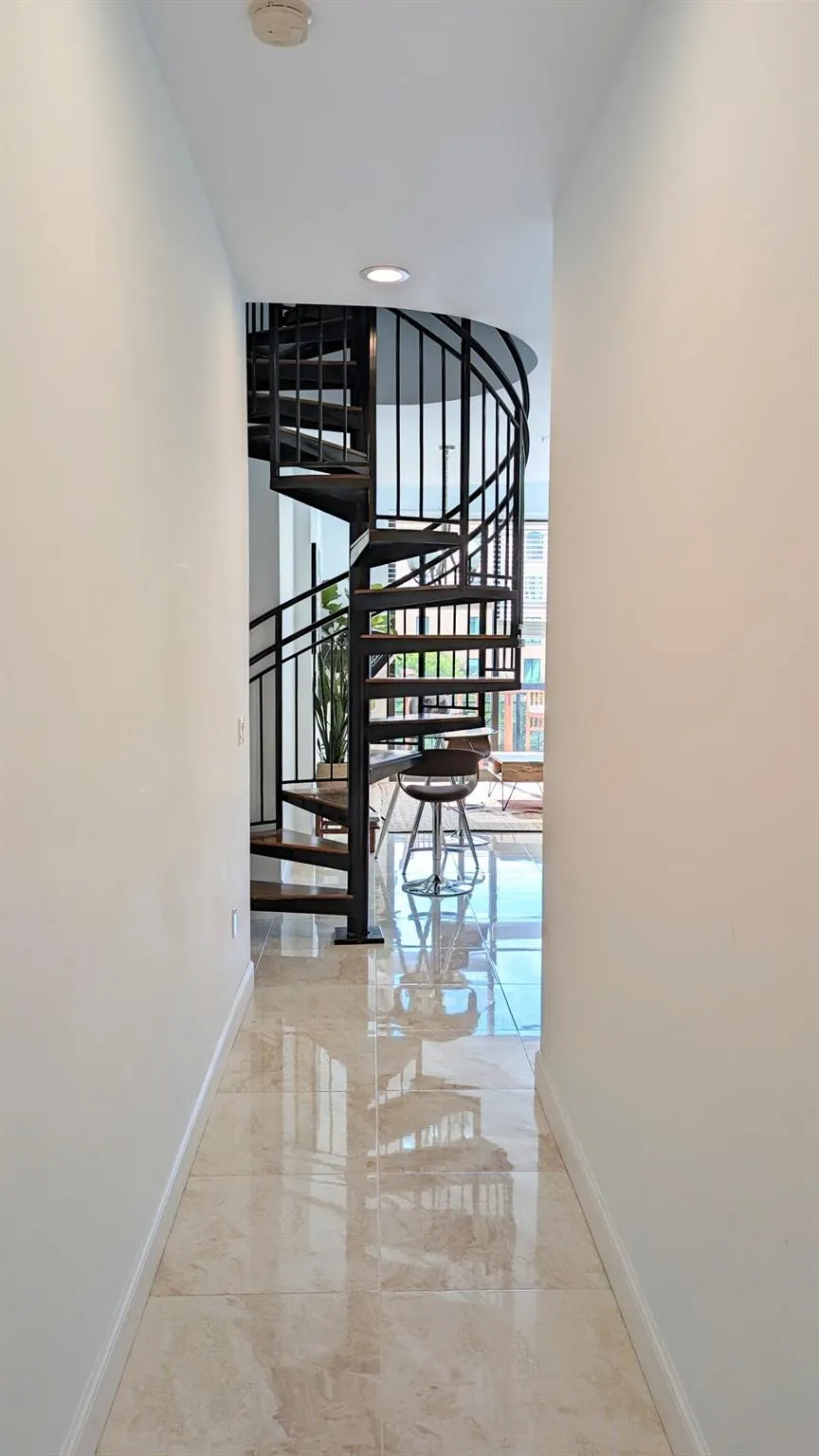 801 S Olive 403 Avenue, #403