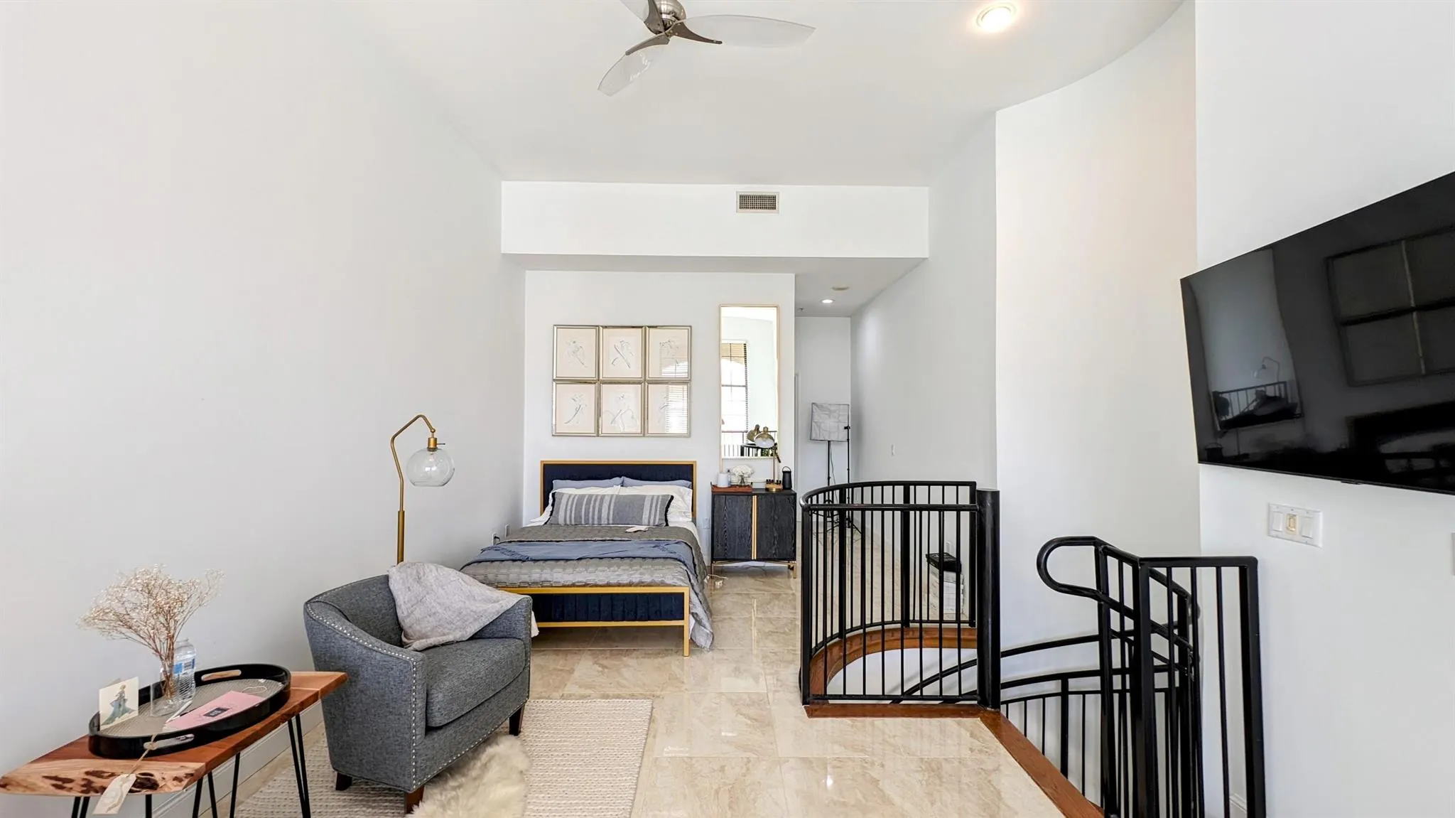 801 S Olive 403 Avenue, #403