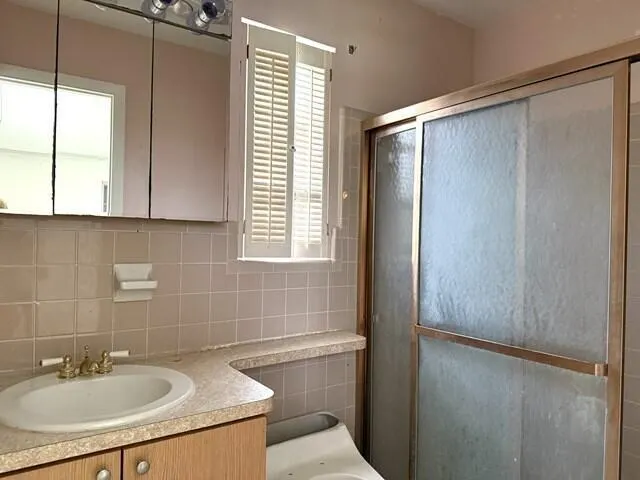 2400 Bimini Drive