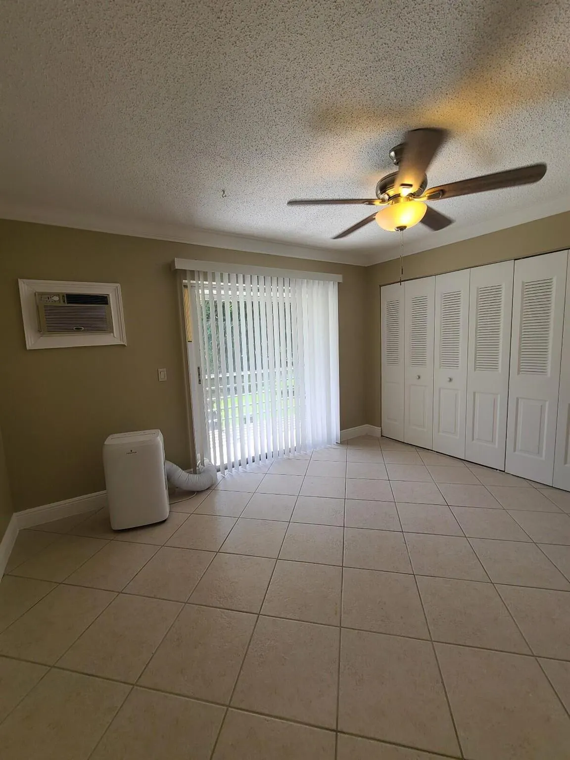 37 Windsor B