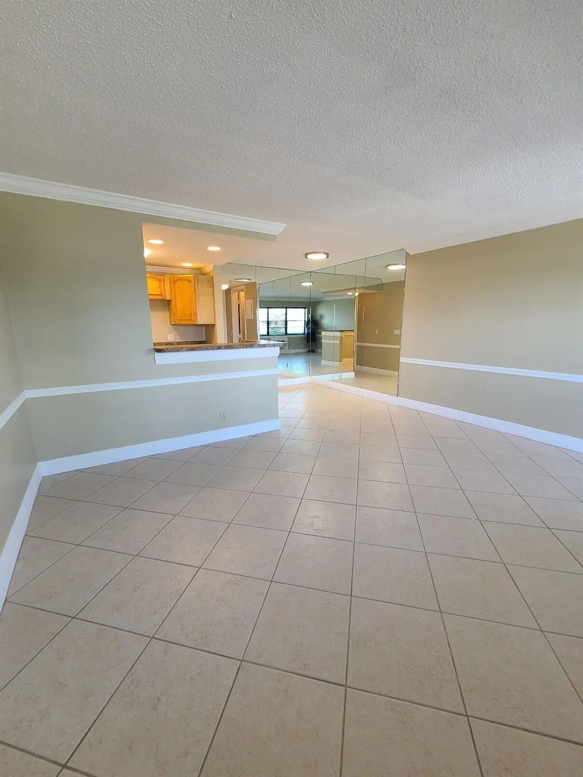 37 Windsor B